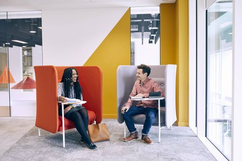 How to give feedback to the team in a constructive way? Understand here